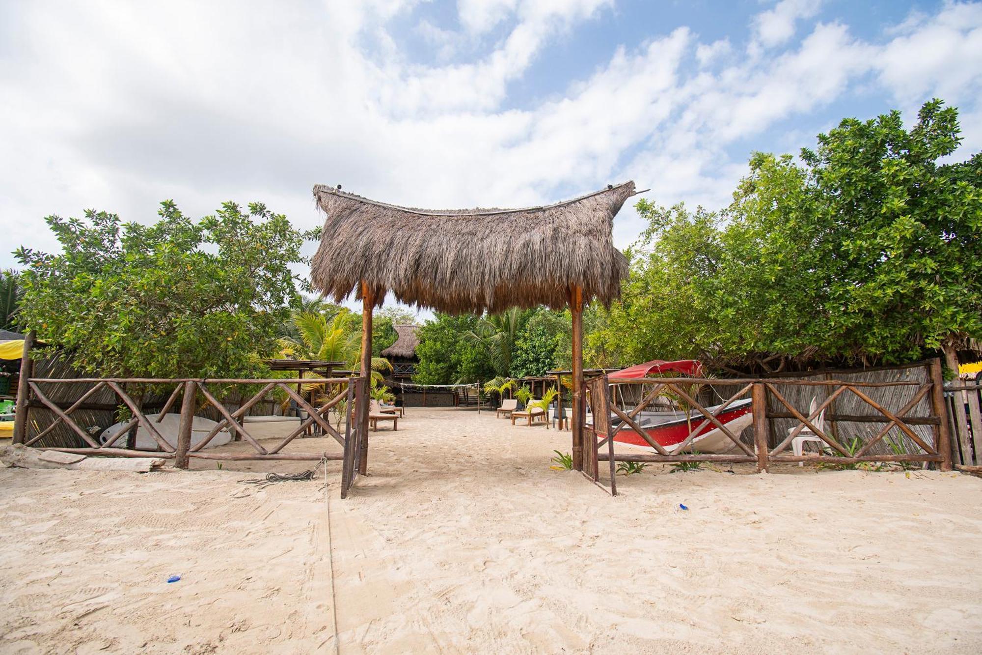 Amalife Beach Club & Hotel Tierra Bomba Dış mekan fotoğraf